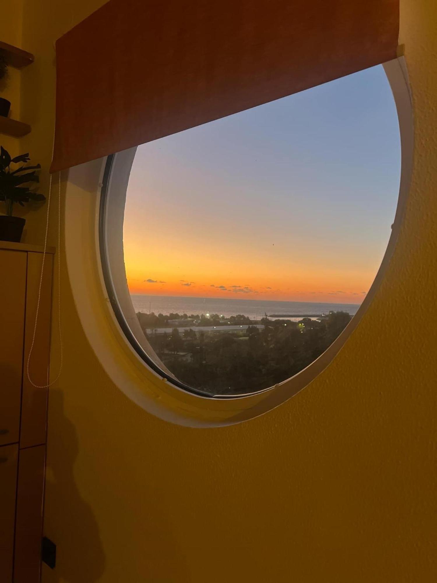 Ocean View Apartment Rhodes City